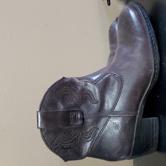 Born Shoes - Born Leather Ankle Boots